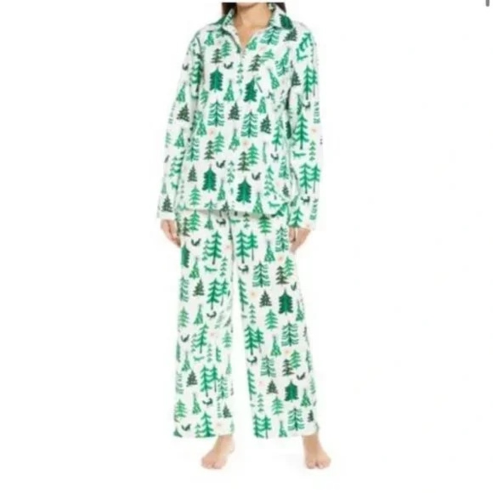 Nordstrom Green Evergreen Tree Patterned Fleece Pajama Set Size 1X NWT‎